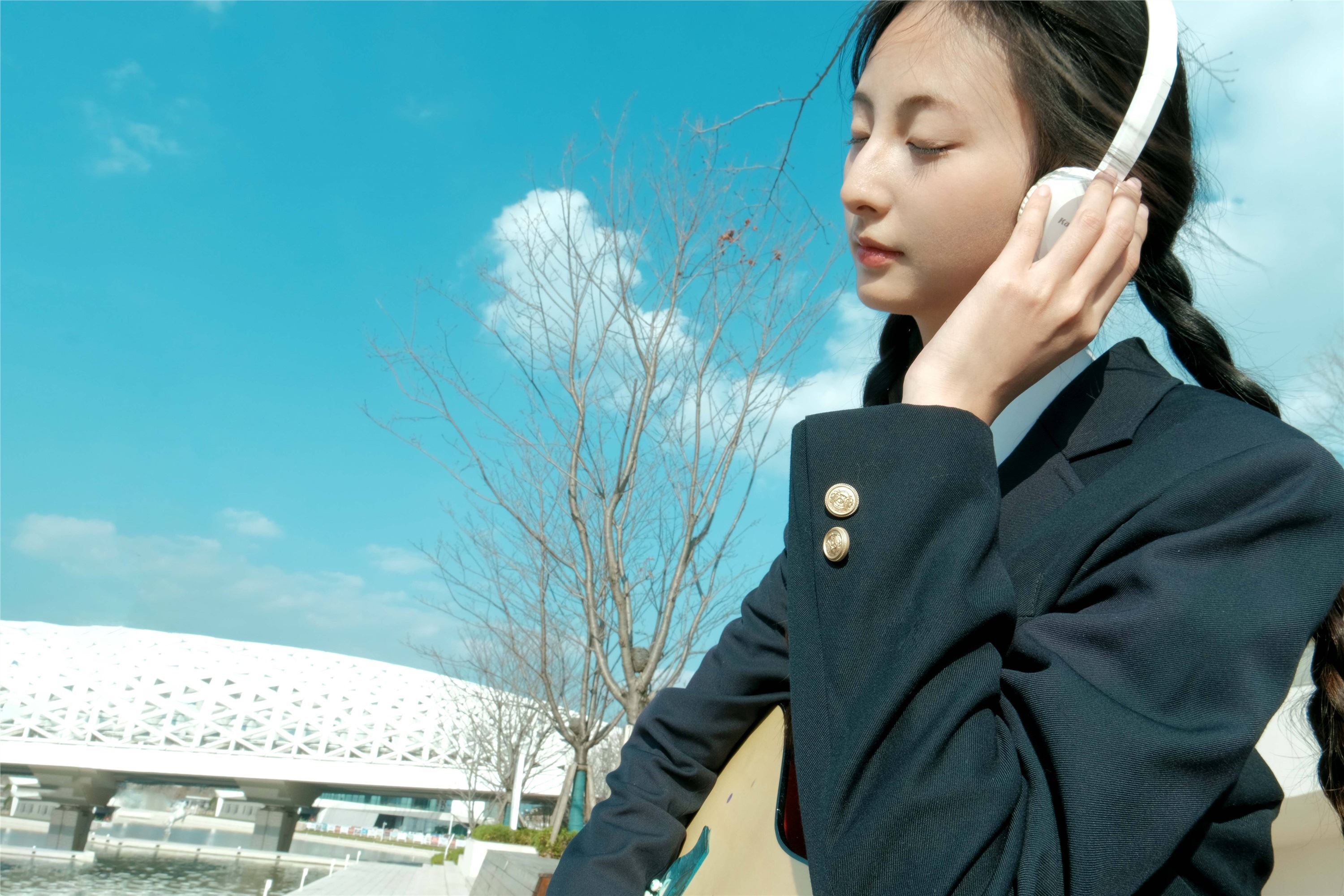 YITUYU艺图语 2025.01.22 与蓝天同频 小米香猪八宝粥